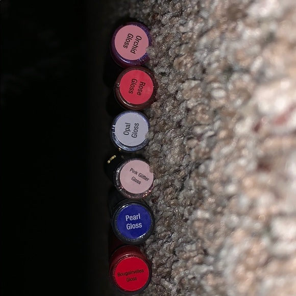 LIPSENSE GLOSS BRAND NEW UNUSED UNOPENED - Picture 1 of 1